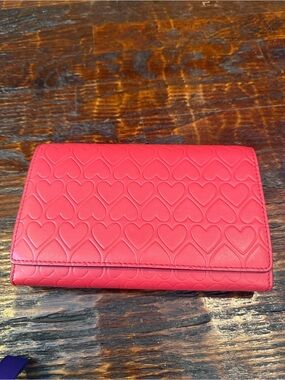 Tory Burch Embossed Heart Leather Wallet in Red